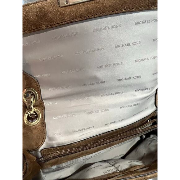 Michael Kors Quilted Suede Shoulder Bag with Gold Chain Strap Brown - Picture 11 of 13